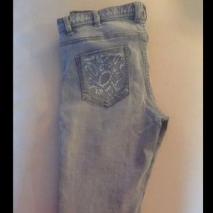 2b bebe Logo Jeans